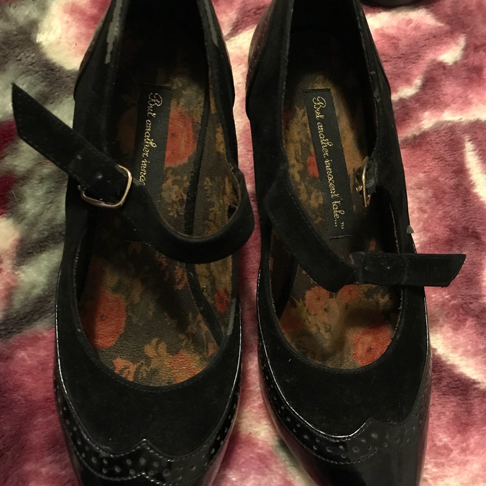 Bait footwear